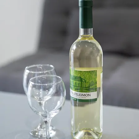 Bellagio Napa Suites Ajia Napa Zewnętrze zdjęcie