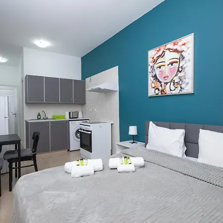 Bellagio Napa Suites Ajia Napa Zewnętrze zdjęcie